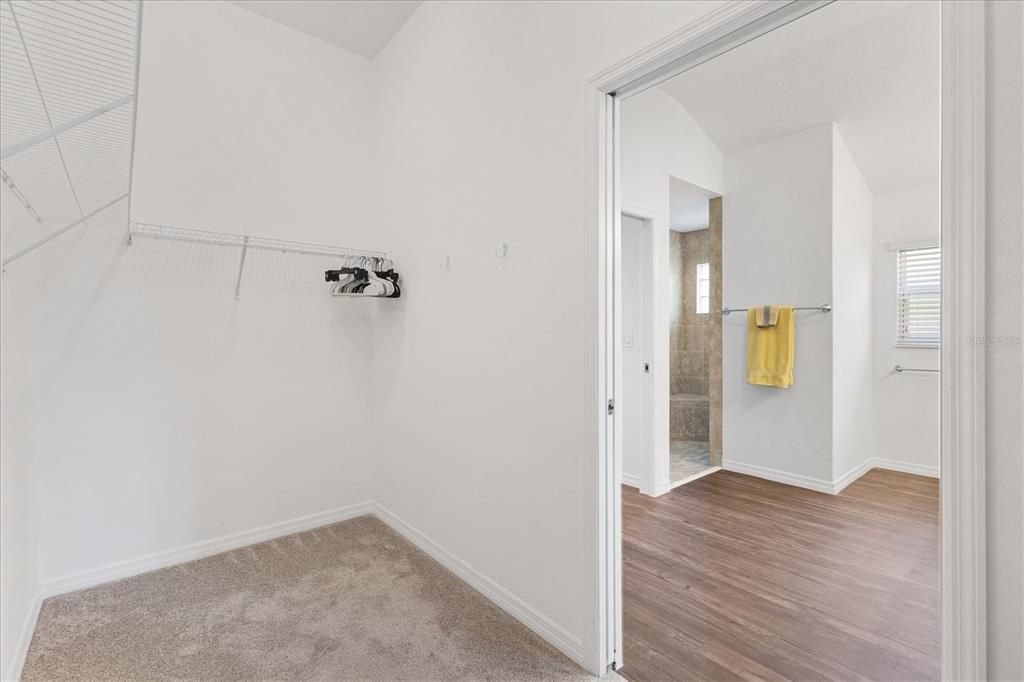 En Venta: $559,000 (3 camas, 3 baños, 1905 Pies cuadrados)