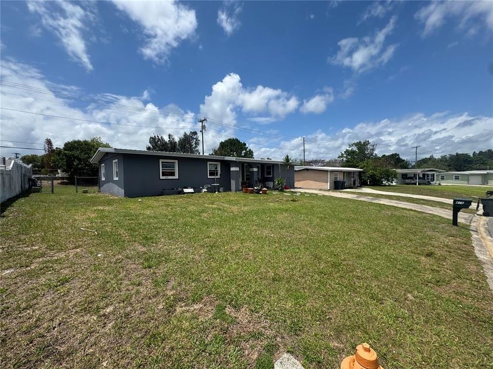 Activo con contrato: $135,000 (3 camas, 2 baños, 912 Pies cuadrados)