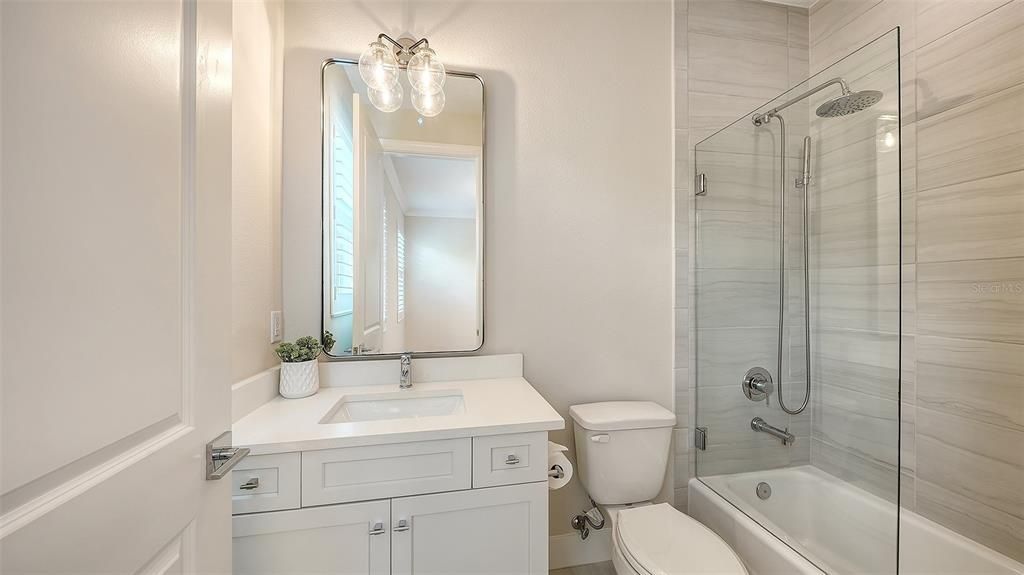Active With Contract: $997,000 (3 beds, 3 baths, 2755 Square Feet)