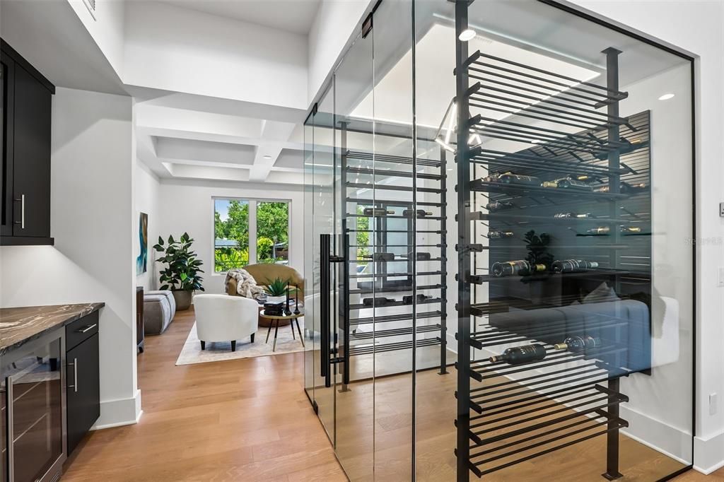 На продажу: $3,499,000 (5 спален, 5 ванн, 5841 Квадратных фут)