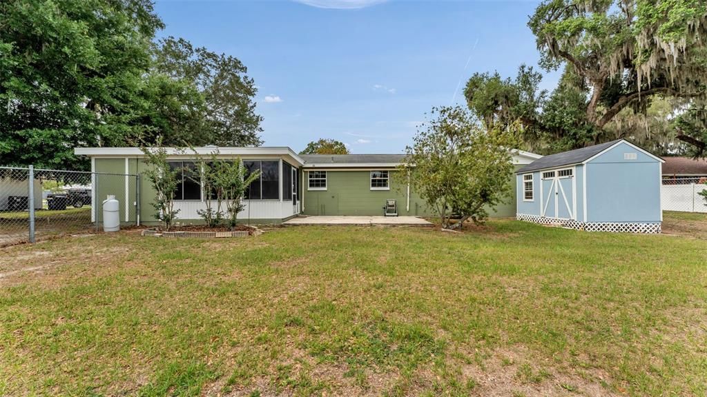 Active With Contract: $235,000 (3 beds, 2 baths, 1444 Square Feet)