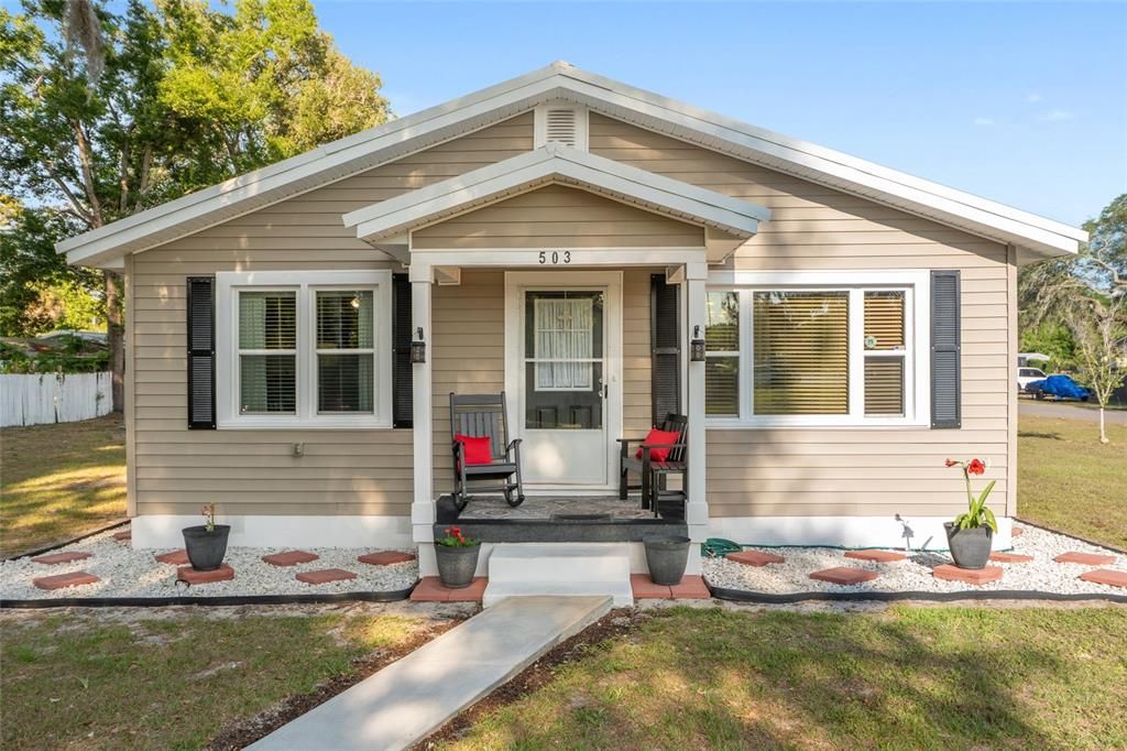 For Sale: $196,000 (3 beds, 1 baths, 1440 Square Feet)
