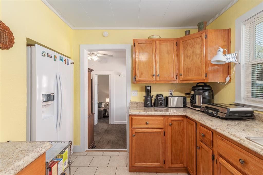 For Sale: $196,000 (3 beds, 1 baths, 1440 Square Feet)