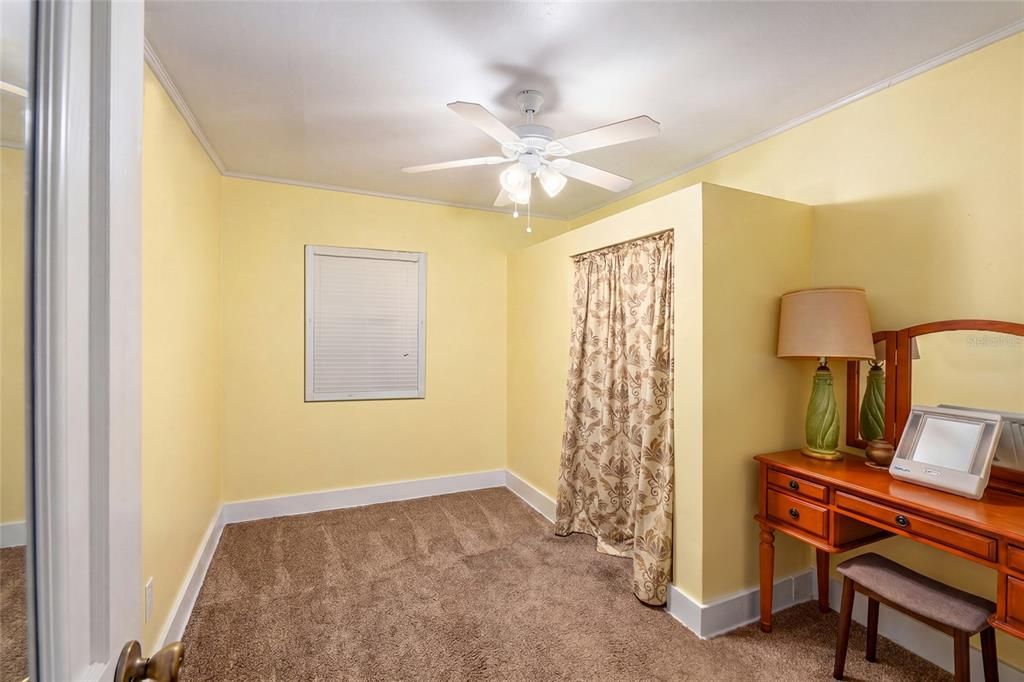 For Sale: $196,000 (3 beds, 1 baths, 1440 Square Feet)