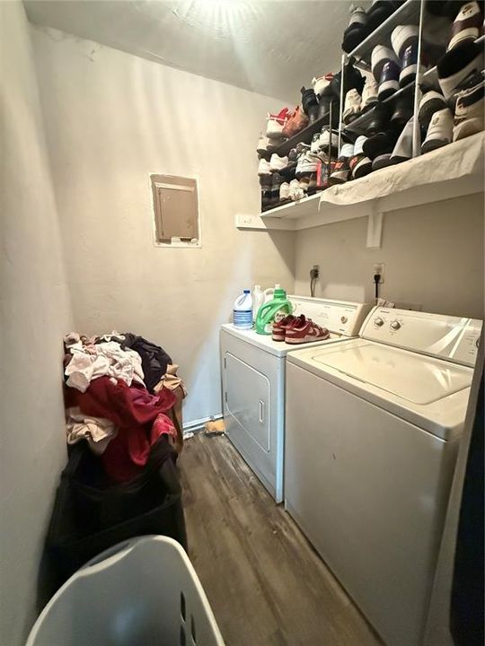En Renta: $1,200 (2 camas, 1 baños, 3368 Pies cuadrados)