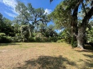 待售: $238,000 (0.38 acres)