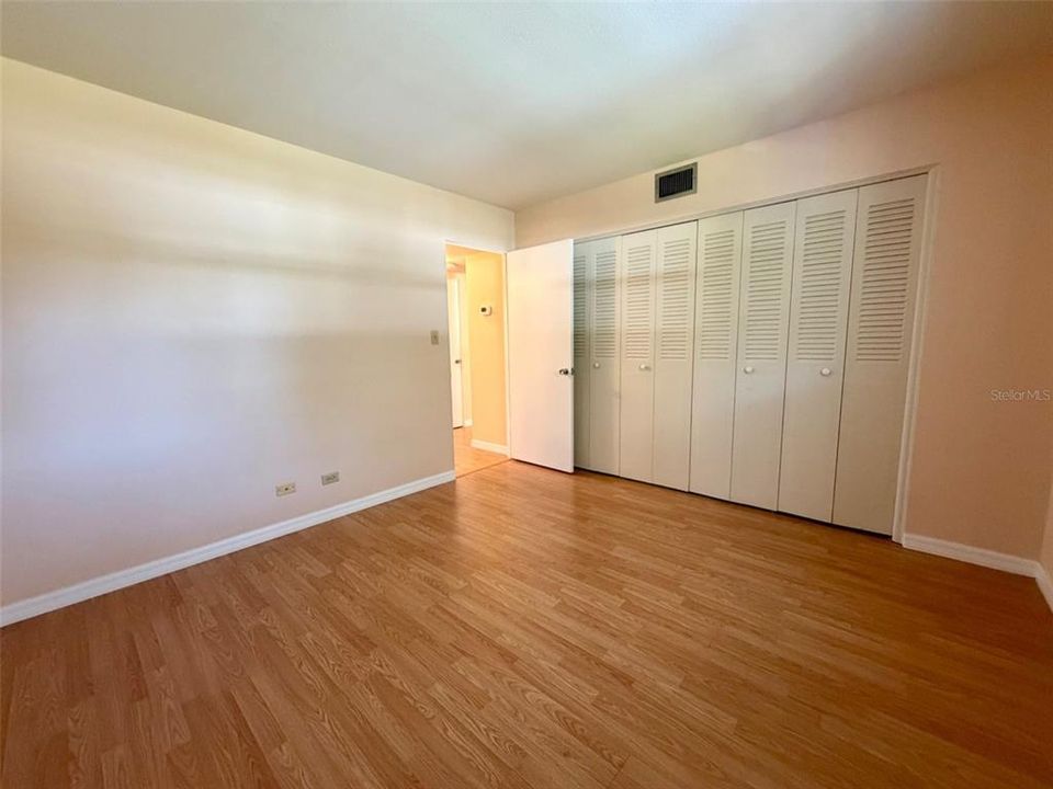 En Venta: $139,000 (2 camas, 1 baños, 984 Pies cuadrados)