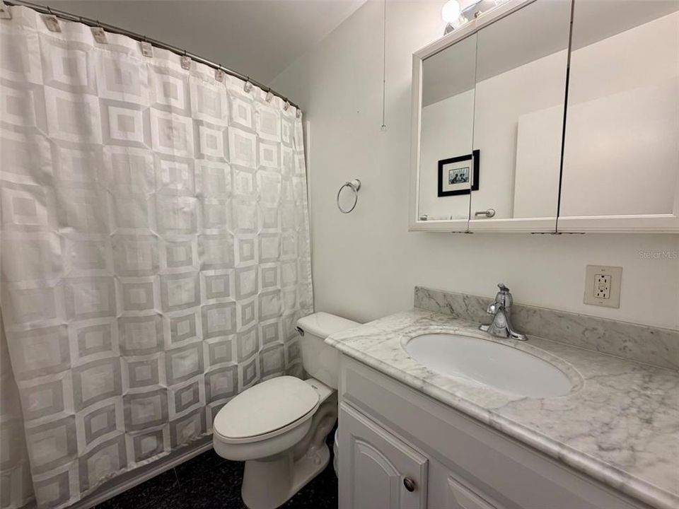 En Venta: $139,000 (2 camas, 1 baños, 984 Pies cuadrados)