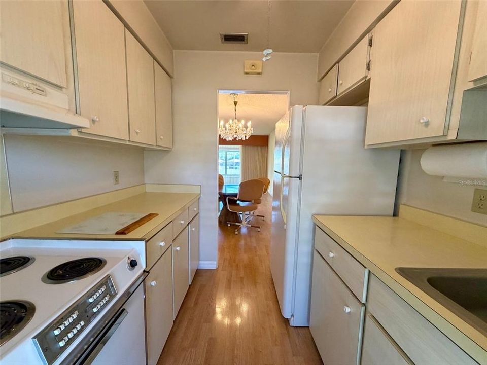 En Venta: $139,000 (2 camas, 1 baños, 984 Pies cuadrados)