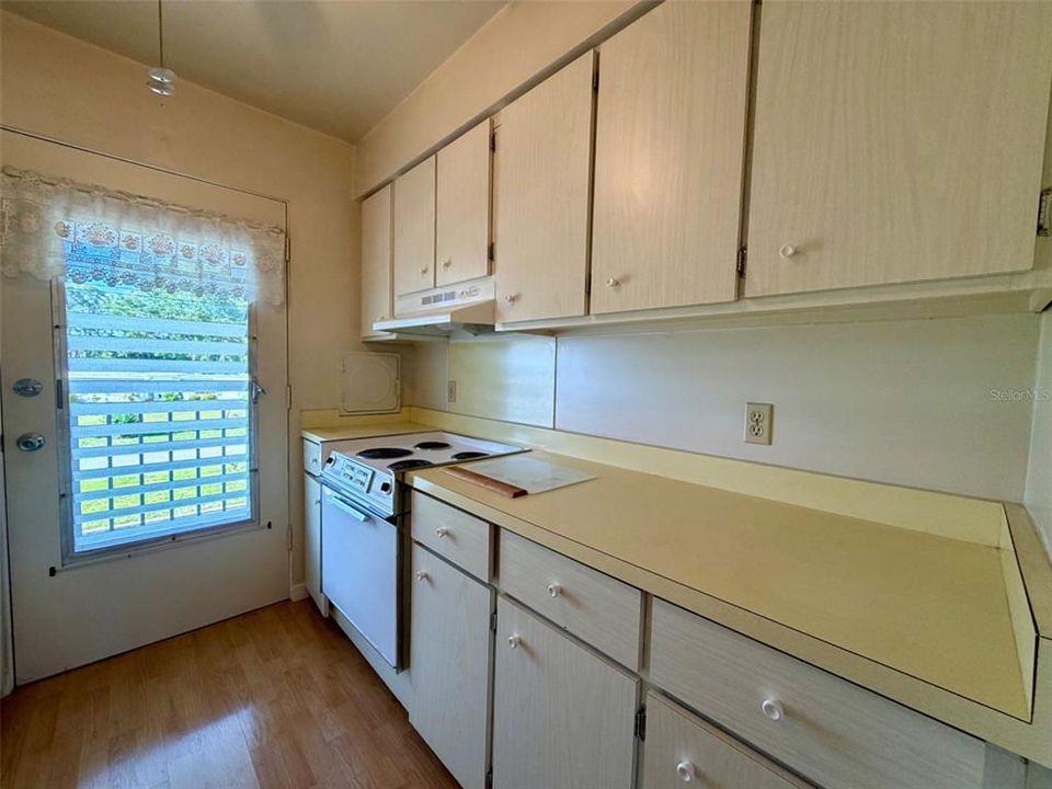 En Venta: $139,000 (2 camas, 1 baños, 984 Pies cuadrados)