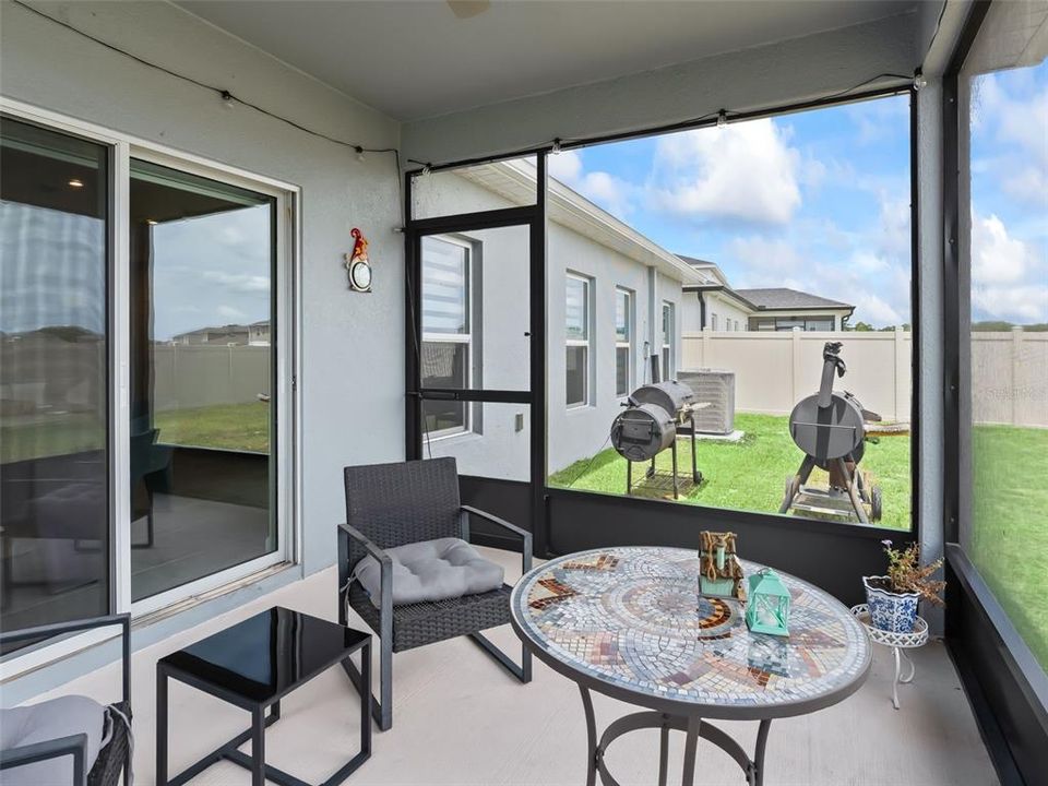 For Sale: $290,000 (3 beds, 2 baths, 1450 Square Feet)