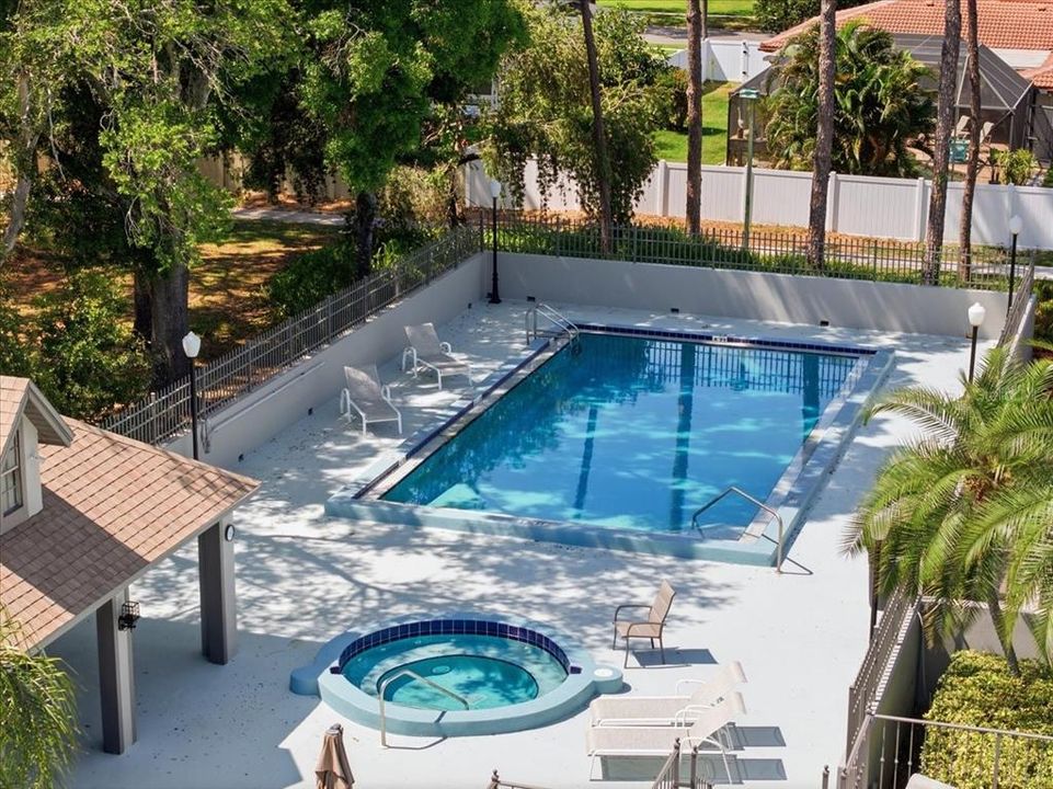 Activo con contrato: $230,000 (2 camas, 2 baños, 1115 Pies cuadrados)