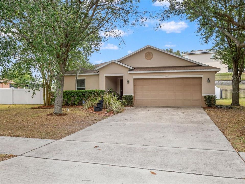 For Sale: $380,000 (4 beds, 2 baths, 1997 Square Feet)