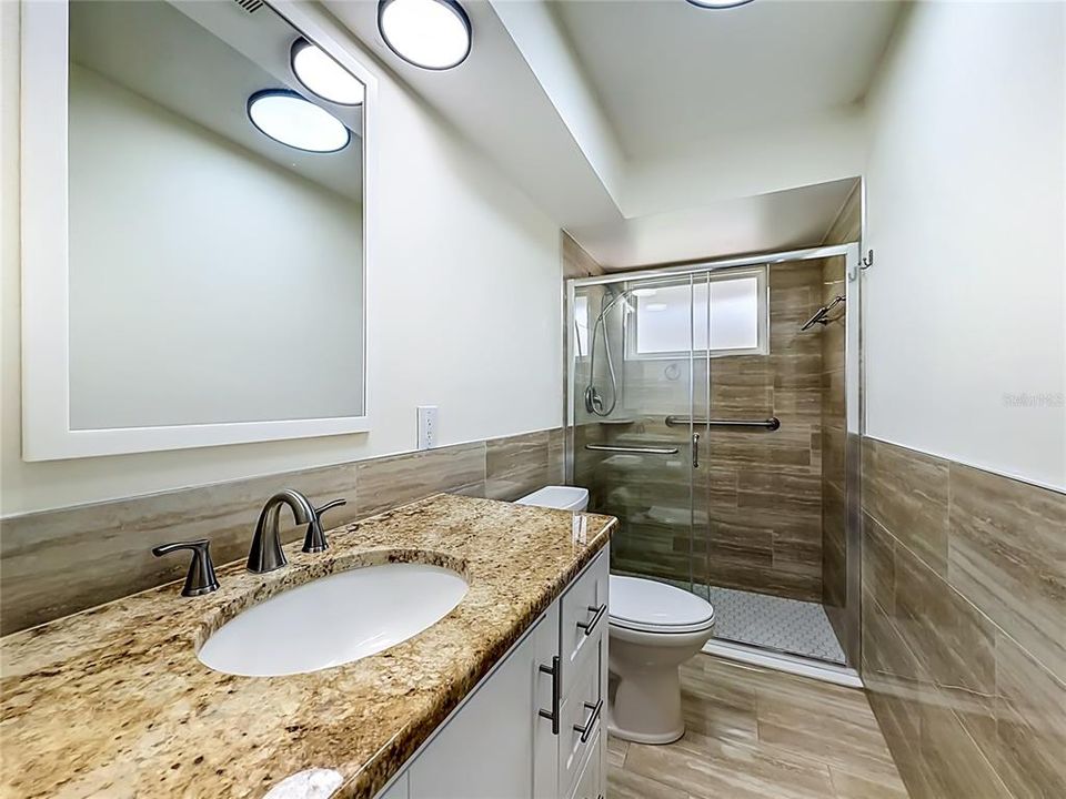 Под контрактом: $499,000 (3 спален, 2 ванн, 1825 Квадратных фут)