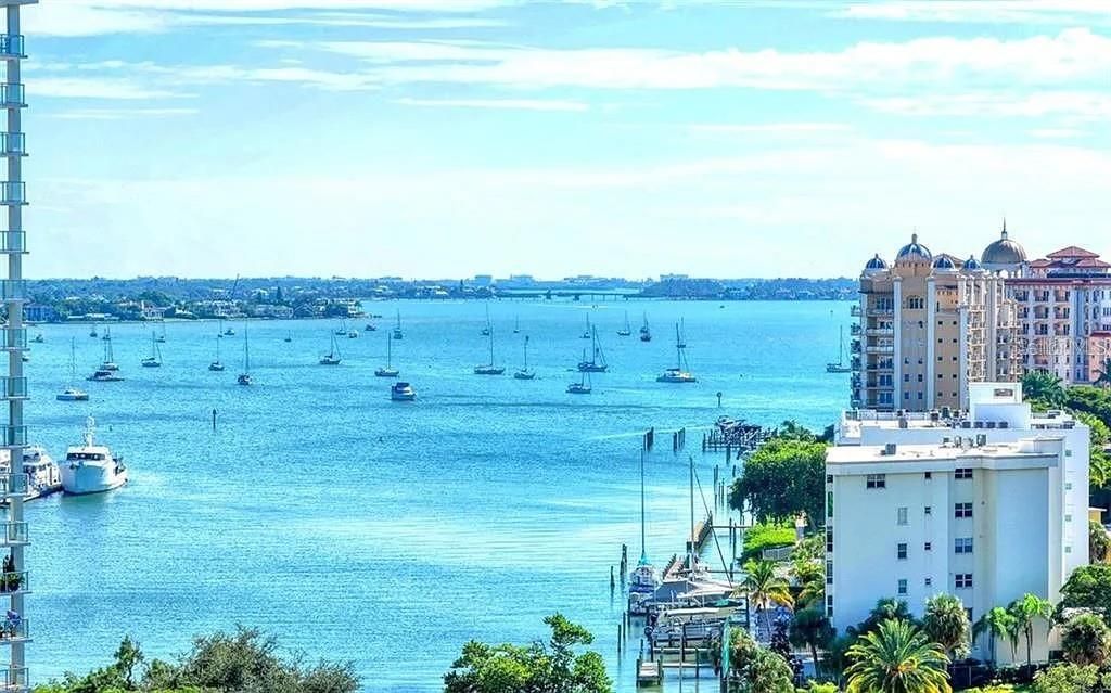 En Venta: $2,650,000 (3 camas, 2 baños, 3553 Pies cuadrados)