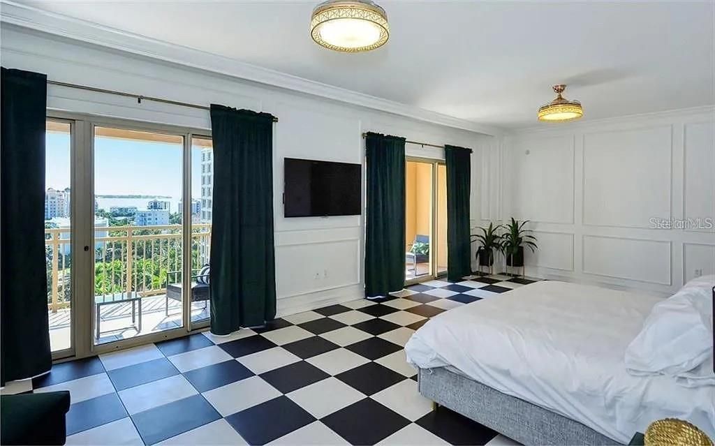 En Venta: $2,650,000 (3 camas, 2 baños, 3553 Pies cuadrados)