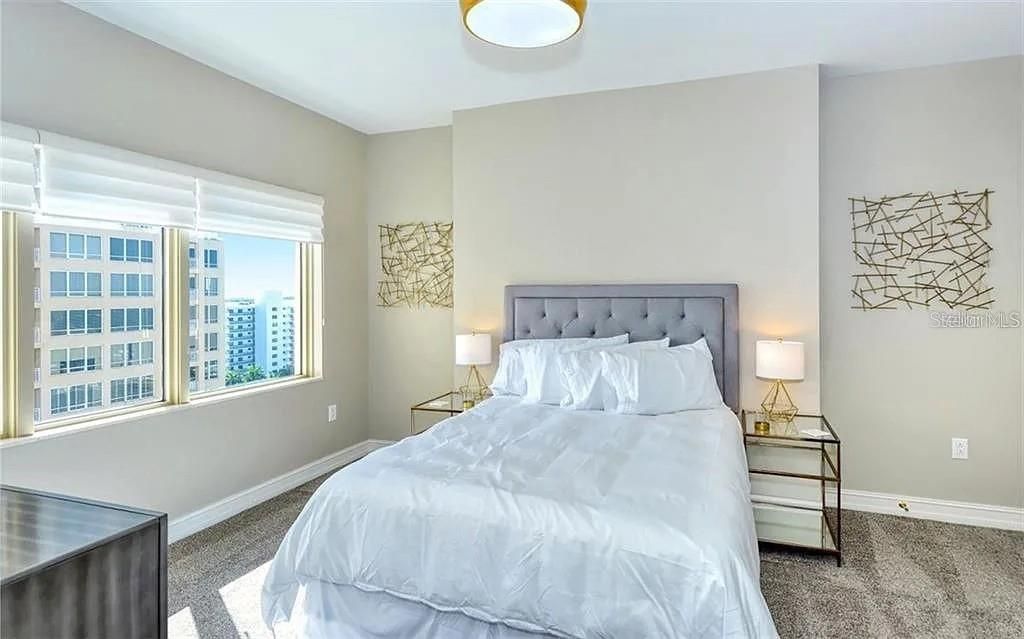 En Venta: $2,650,000 (3 camas, 2 baños, 3553 Pies cuadrados)