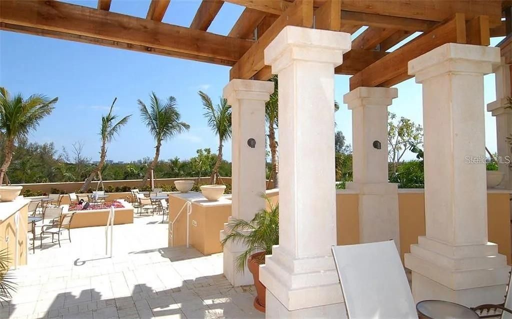 En Venta: $2,650,000 (3 camas, 2 baños, 3553 Pies cuadrados)