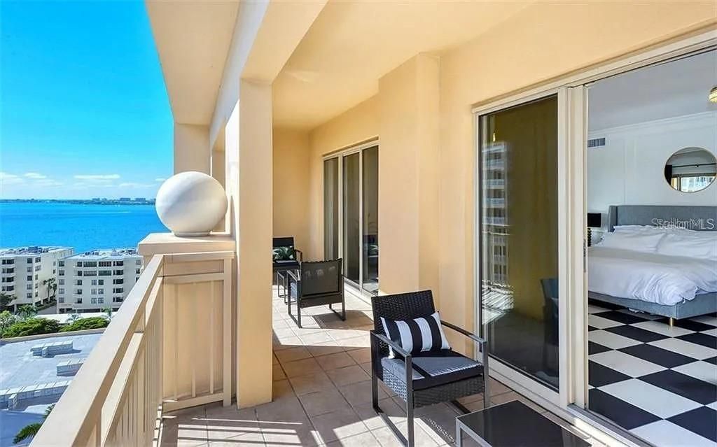En Venta: $2,650,000 (3 camas, 2 baños, 3553 Pies cuadrados)