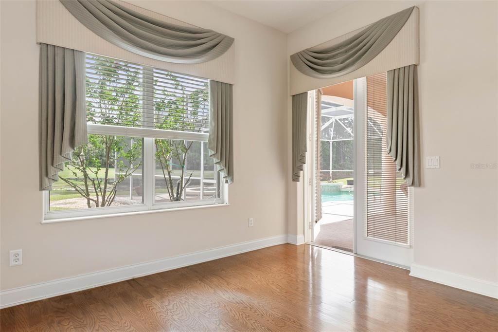 For Sale: $1,100,000 (3 beds, 3 baths, 2601 Square Feet)
