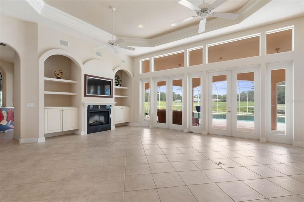For Sale: $1,100,000 (3 beds, 3 baths, 2601 Square Feet)