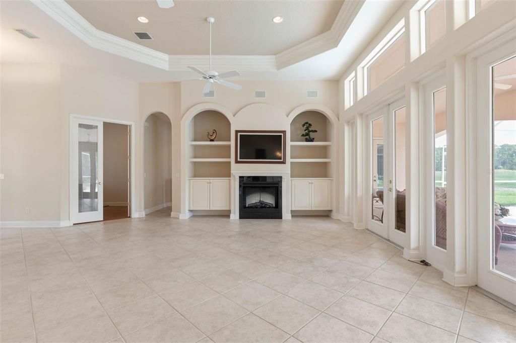 For Sale: $1,100,000 (3 beds, 3 baths, 2601 Square Feet)