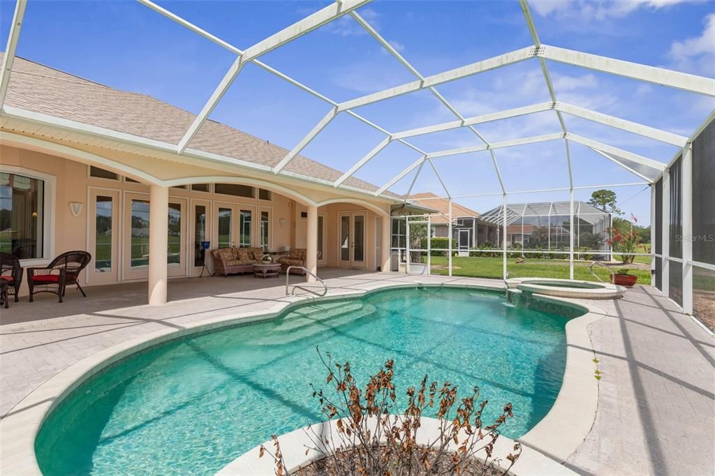 For Sale: $1,100,000 (3 beds, 3 baths, 2601 Square Feet)