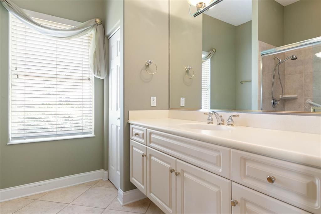 For Sale: $1,100,000 (3 beds, 3 baths, 2601 Square Feet)