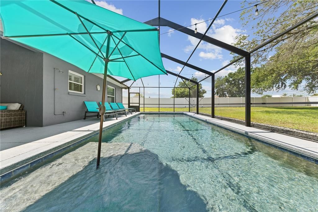 For Sale: $777,700 (4 beds, 3 baths, 2363 Square Feet)