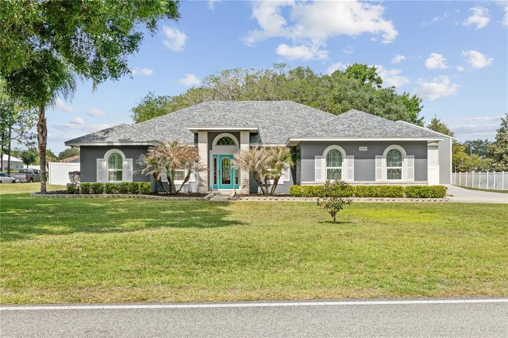For Sale: $777,700 (4 beds, 3 baths, 2363 Square Feet)