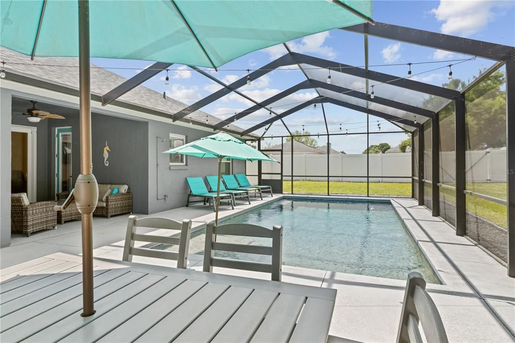 For Sale: $777,700 (4 beds, 3 baths, 2363 Square Feet)