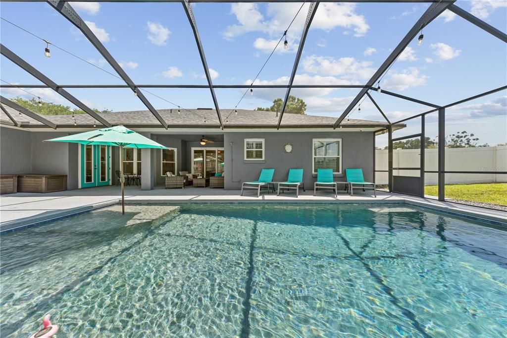 For Sale: $777,700 (4 beds, 3 baths, 2363 Square Feet)
