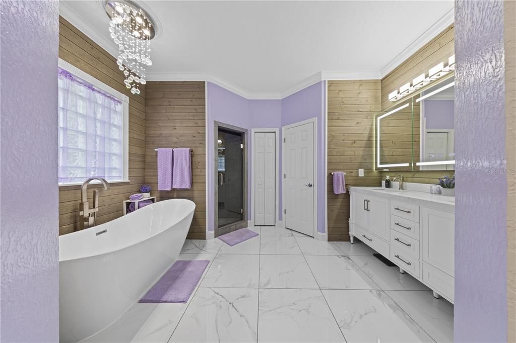 For Sale: $777,700 (4 beds, 3 baths, 2363 Square Feet)