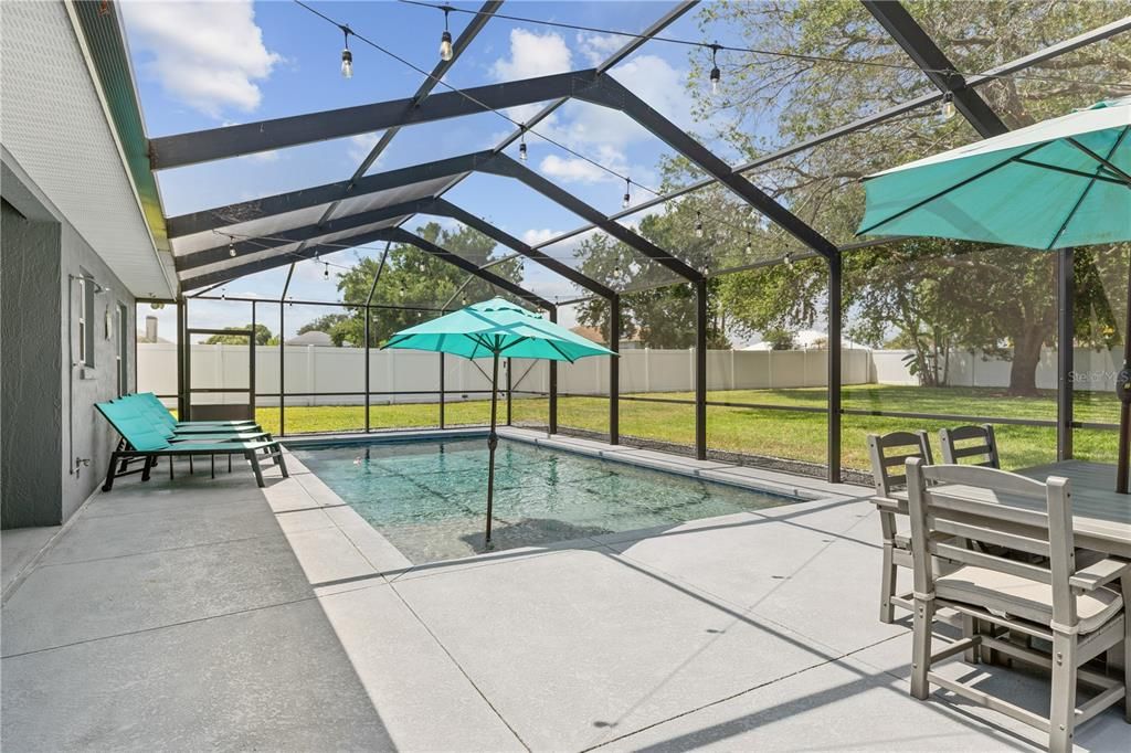 For Sale: $777,700 (4 beds, 3 baths, 2363 Square Feet)
