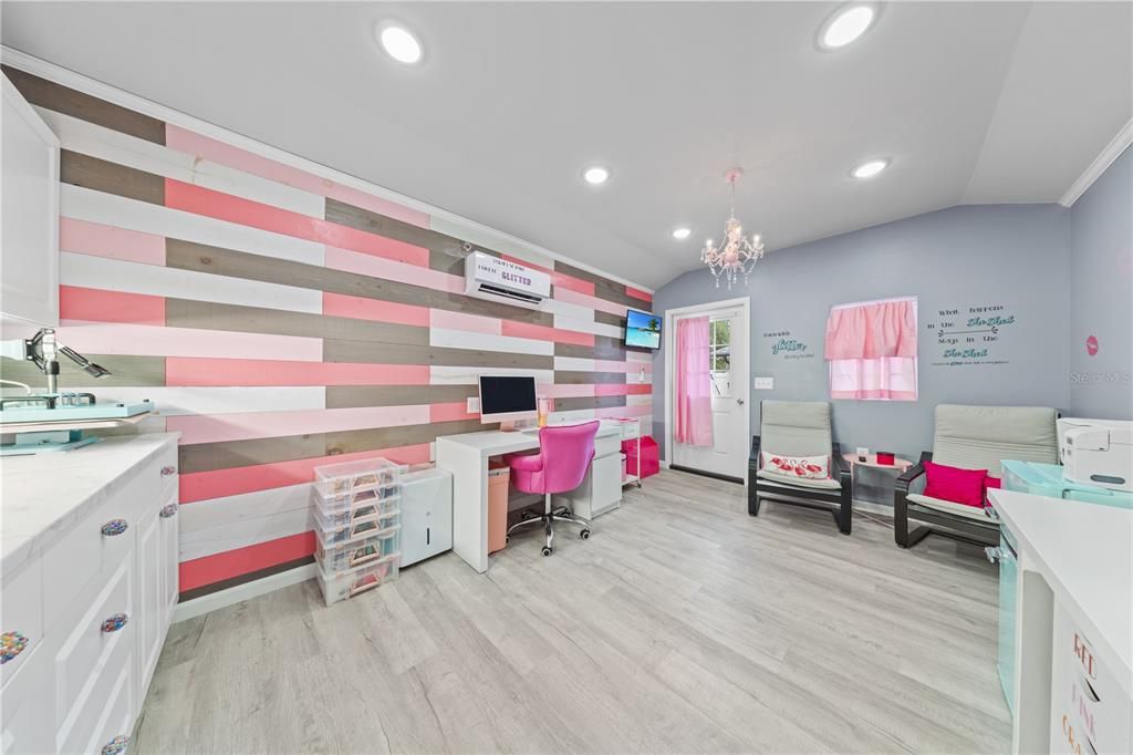 For Sale: $777,700 (4 beds, 3 baths, 2363 Square Feet)