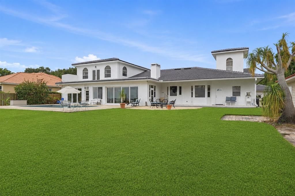На продажу: $1,259,000 (5 спален, 3 ванн, 5416 Квадратных фут)
