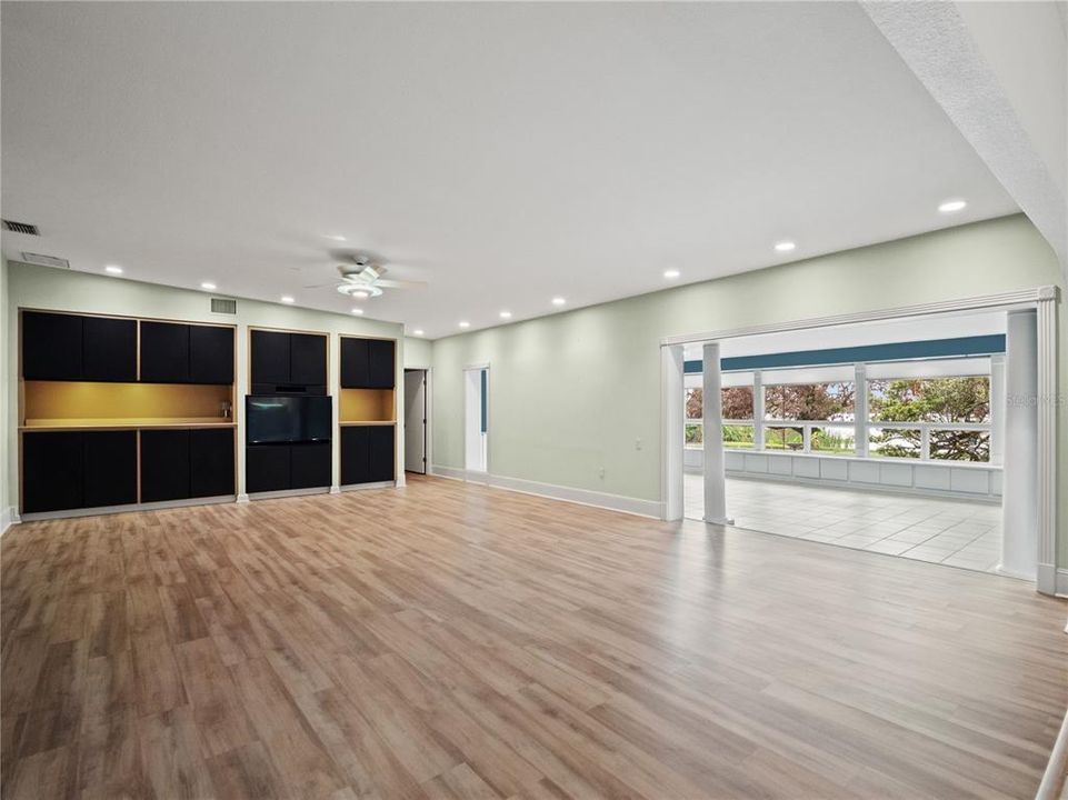 En Venta: $1,250,000 (6 camas, 5 baños, 7035 Pies cuadrados)
