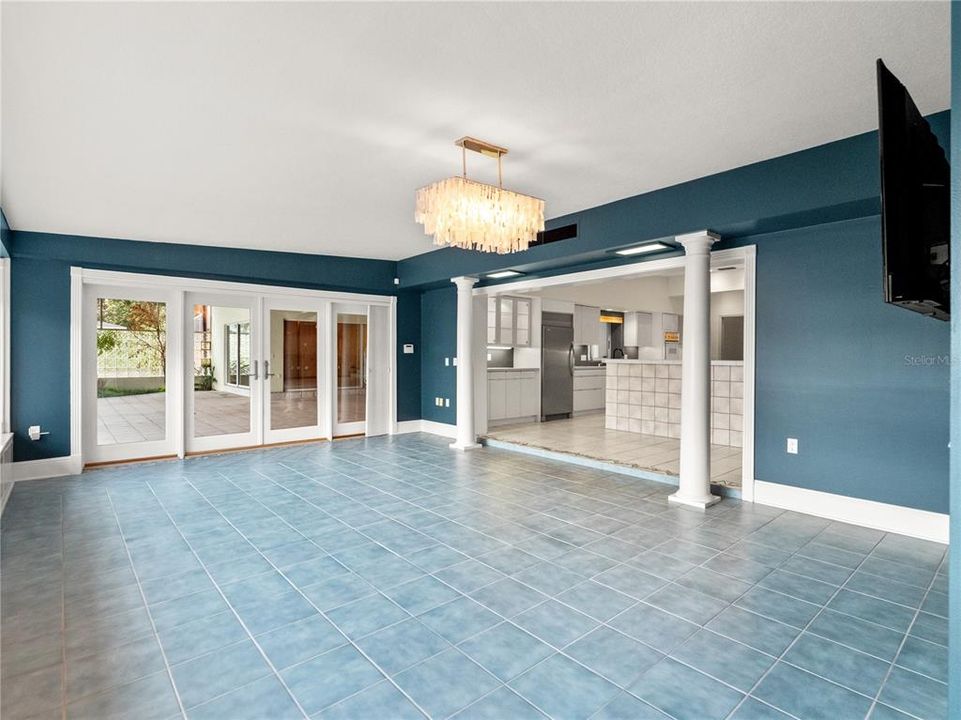 En Venta: $1,250,000 (6 camas, 5 baños, 7035 Pies cuadrados)