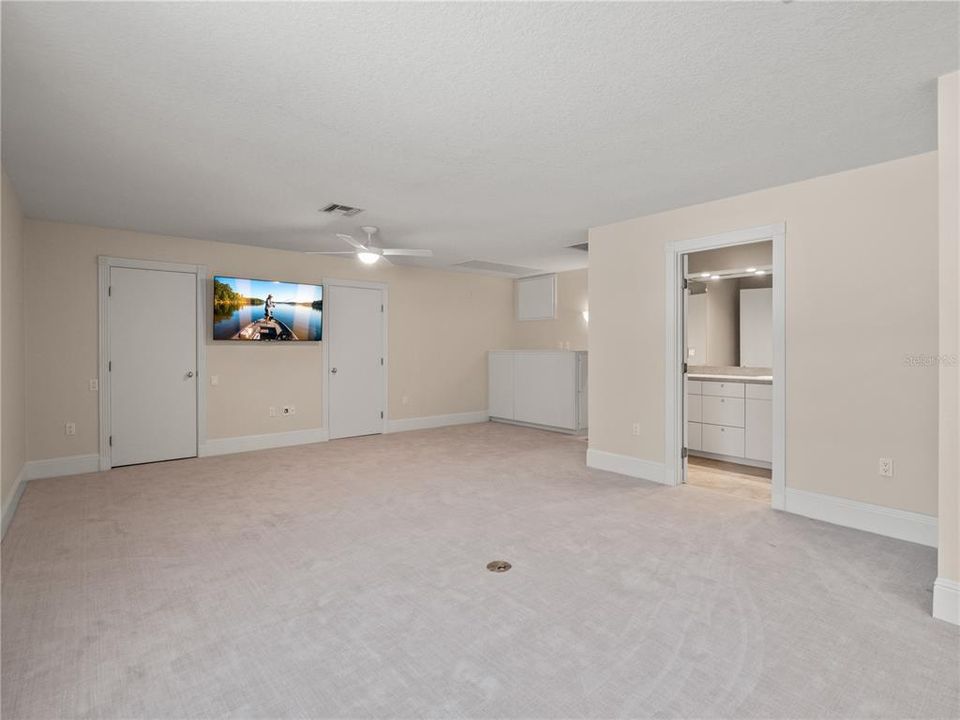 En Venta: $1,250,000 (6 camas, 5 baños, 7035 Pies cuadrados)
