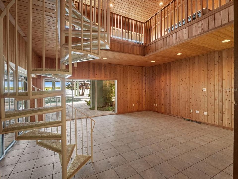 En Venta: $1,250,000 (6 camas, 5 baños, 7035 Pies cuadrados)