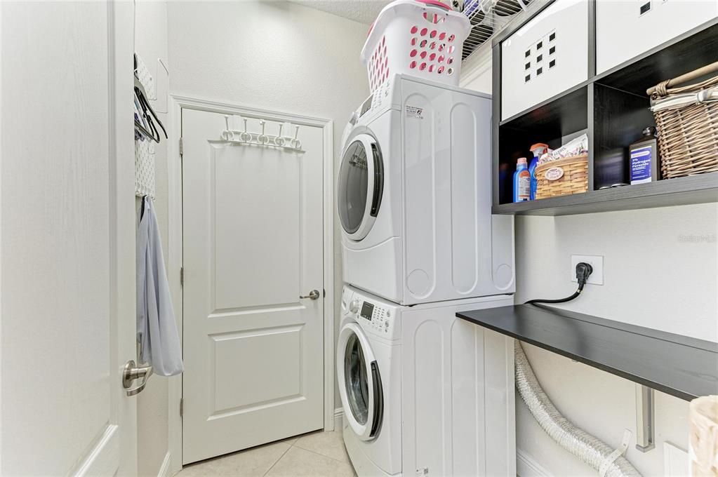 For Sale: $442,500 (3 beds, 2 baths, 1622 Square Feet)
