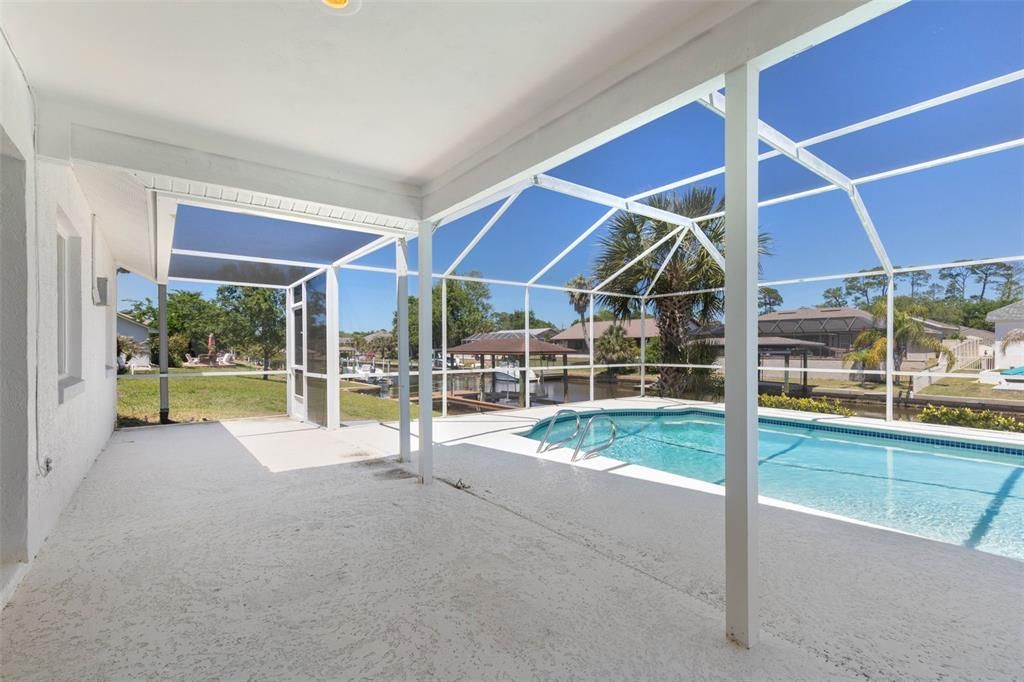 For Sale: $679,000 (2 beds, 2 baths, 1628 Square Feet)