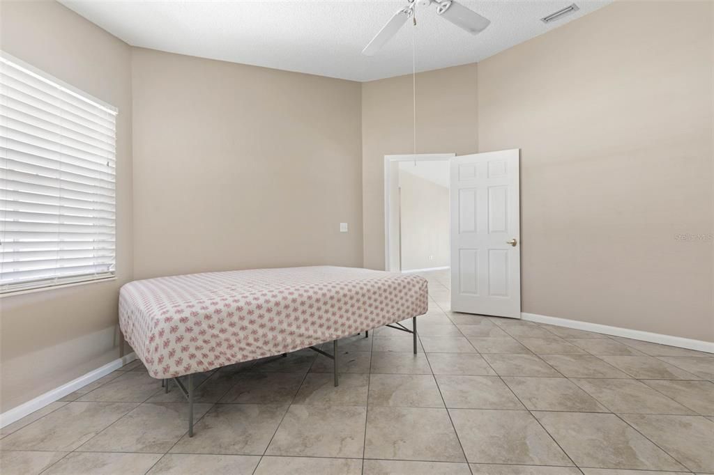 For Sale: $679,000 (2 beds, 2 baths, 1628 Square Feet)