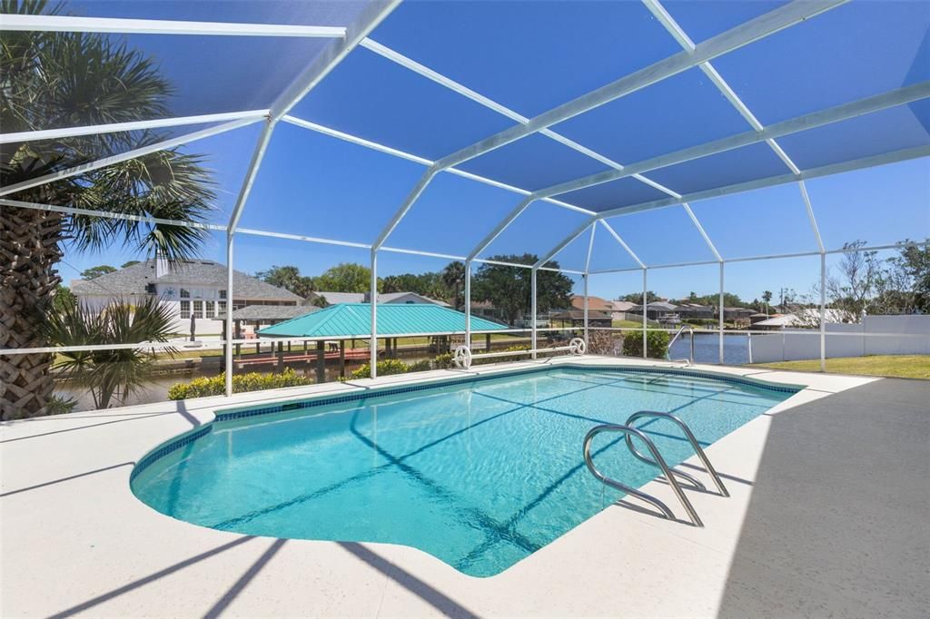 For Sale: $679,000 (2 beds, 2 baths, 1628 Square Feet)