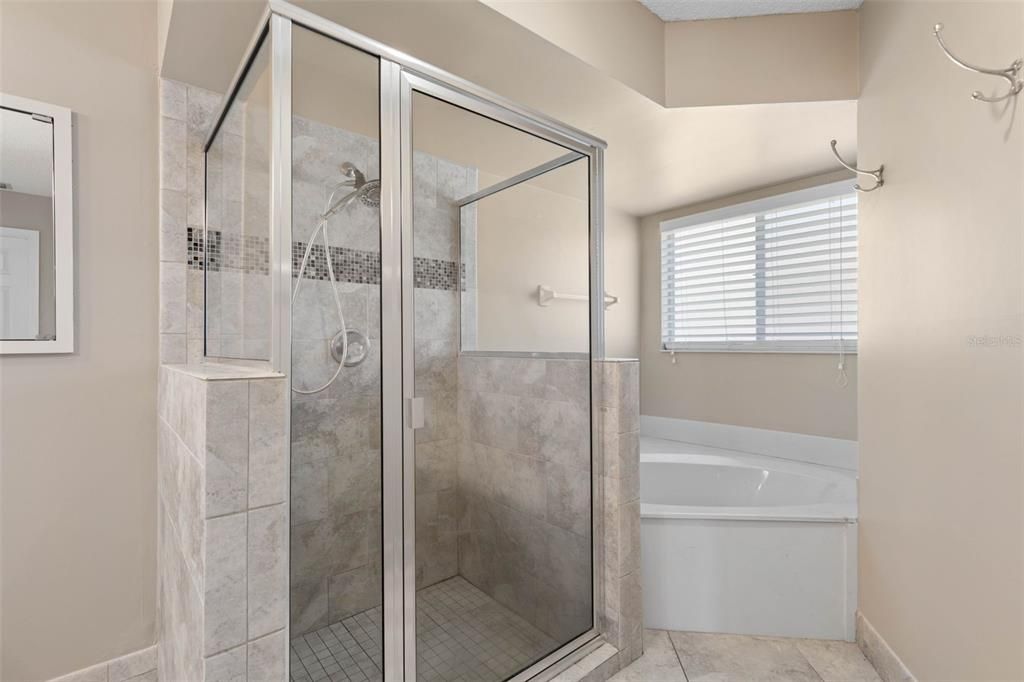 For Sale: $679,000 (2 beds, 2 baths, 1628 Square Feet)