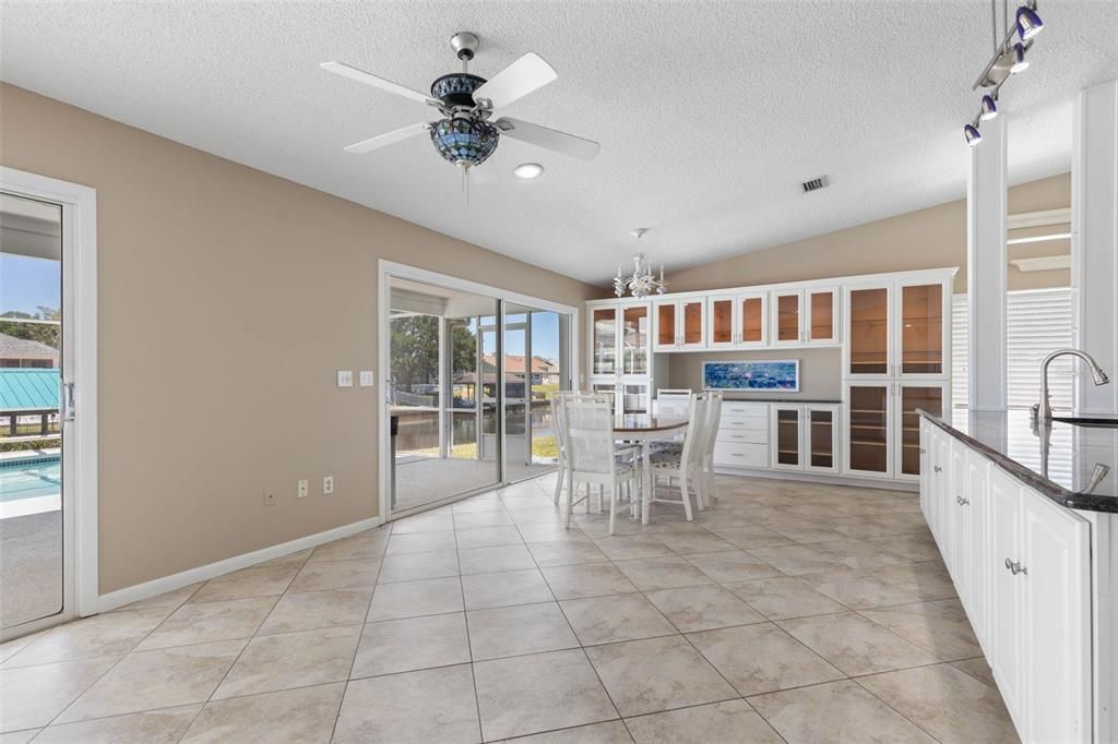 For Sale: $679,000 (2 beds, 2 baths, 1628 Square Feet)