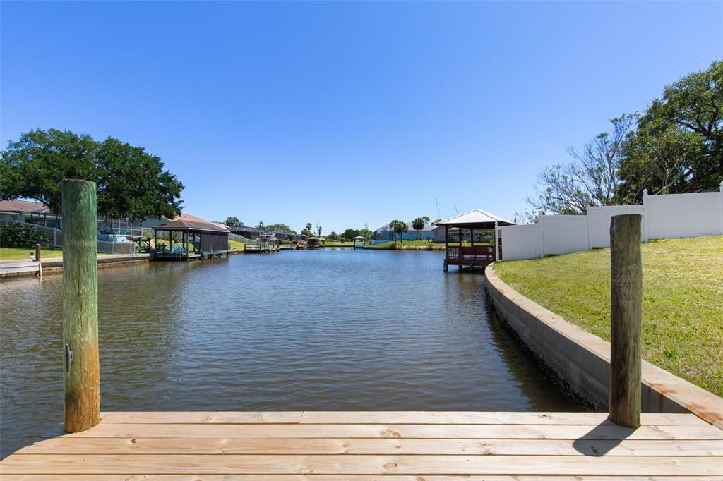 For Sale: $679,000 (2 beds, 2 baths, 1628 Square Feet)