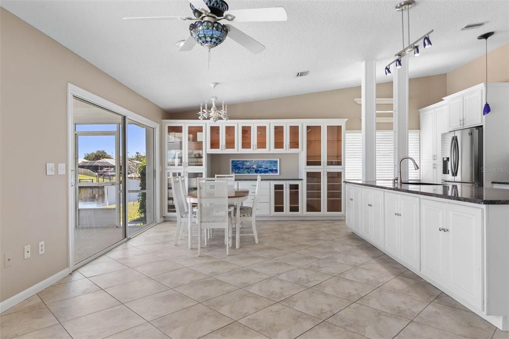 For Sale: $679,000 (2 beds, 2 baths, 1628 Square Feet)