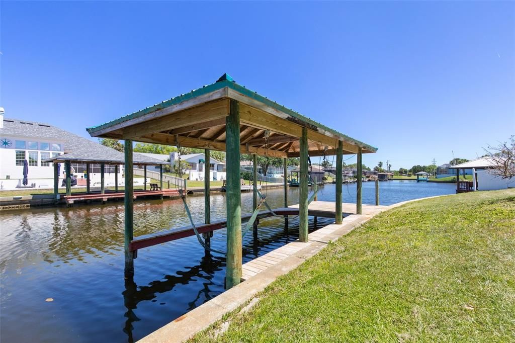 For Sale: $679,000 (2 beds, 2 baths, 1628 Square Feet)