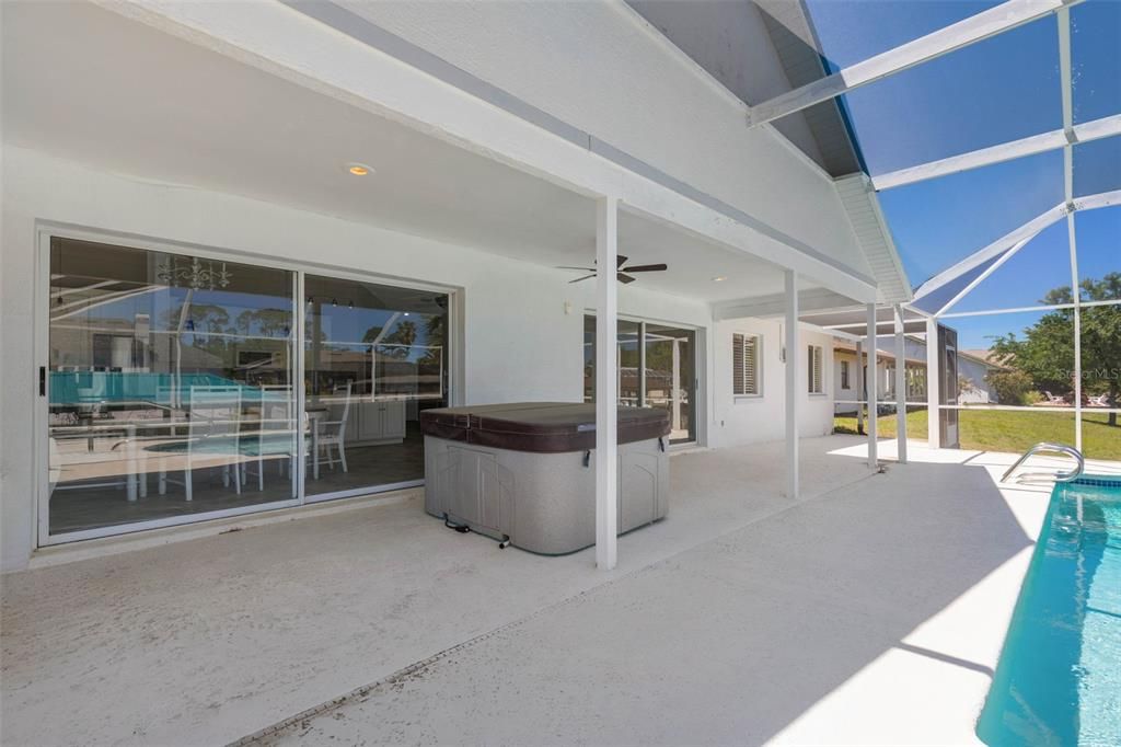 For Sale: $679,000 (2 beds, 2 baths, 1628 Square Feet)